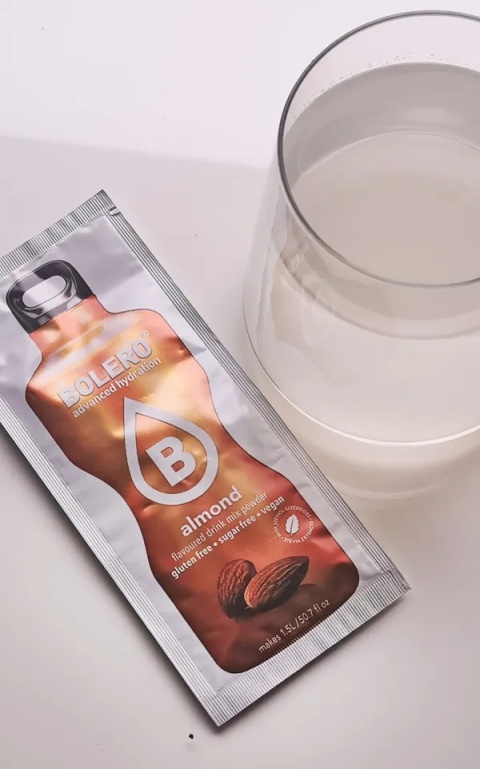 Bolero Instant Drink Almond 9g Bolero Instant Drink Almond 9g